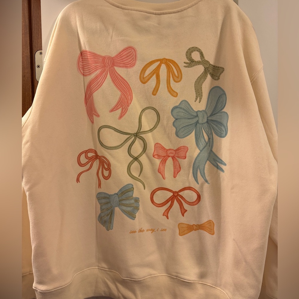 Bow sweatshirt - Picture 7 of 7